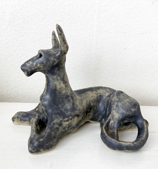 Black Dog (ceramic)